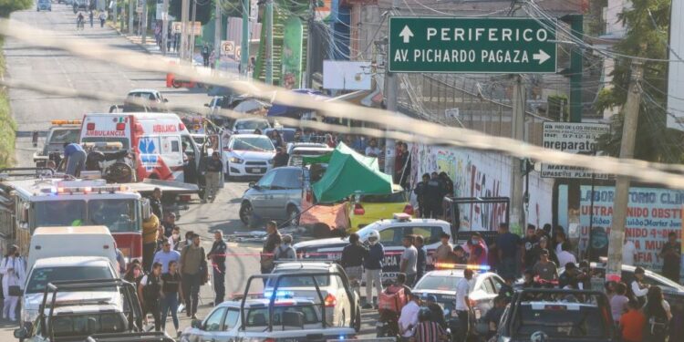 Pelea termina en accidente en Ecatepec; muere niño de 11 años