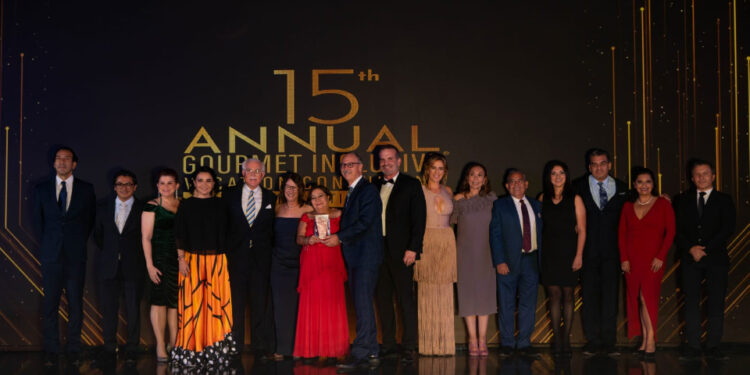 Premian a agentes de viaje que generan más turismo