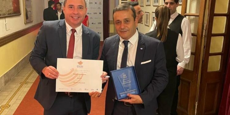Premio a Iguazú como uno de los tres mejores destinos turísticos