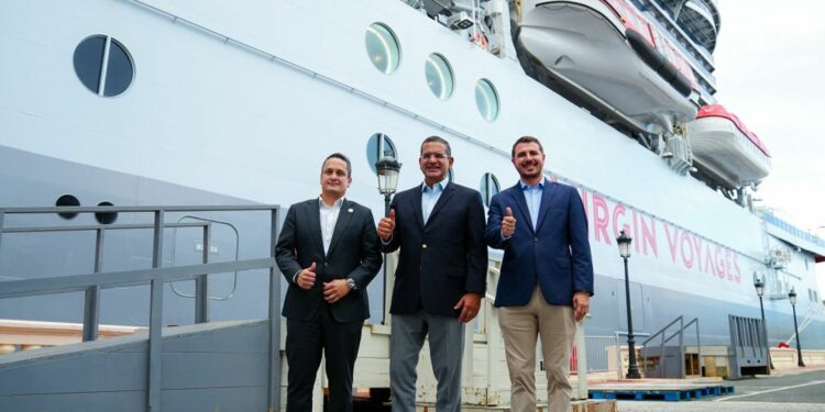 Puerto Rico recibe un nuevo crucero de lujo transatlántico
