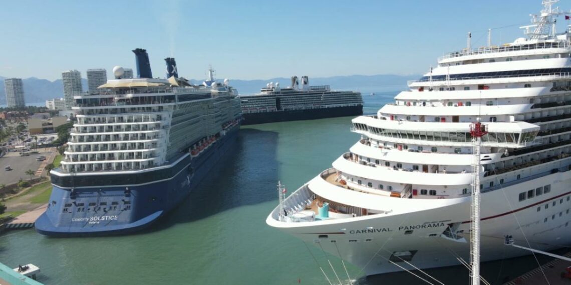 Puerto Vallarta recibirá tres triples arribos de cruceros