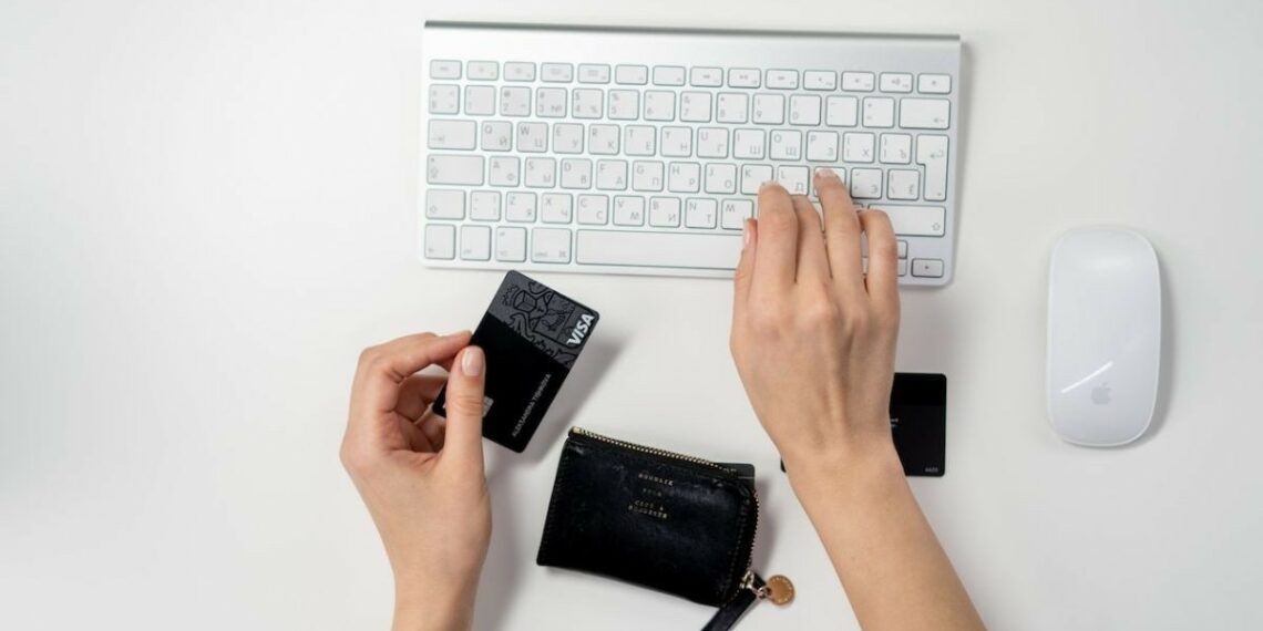 Qué día se pueden comprar vuelos más baratos en Viva Aerobús