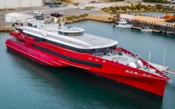Reanudan viajes de ferry entre Japón y Corea del Sur