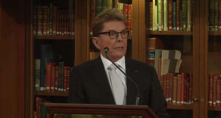 Recibe Ernesto Coppel Kelly el Premio A la Excelencia Turística de la Fundación Miguel Alemán