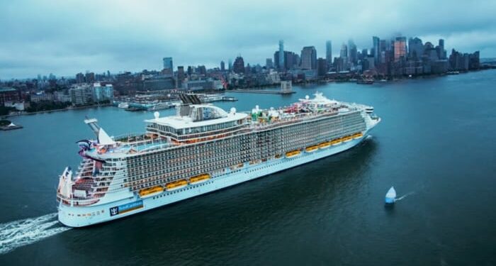 Royal Caribbean está trayendo de vuelta el amado evento para adultos