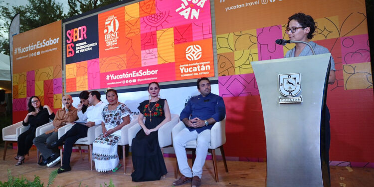 Con Los Sabores de Yucatán, dio inicio con el pie derecho y con la presenciada exponentes Gastronómicos de talla internacional