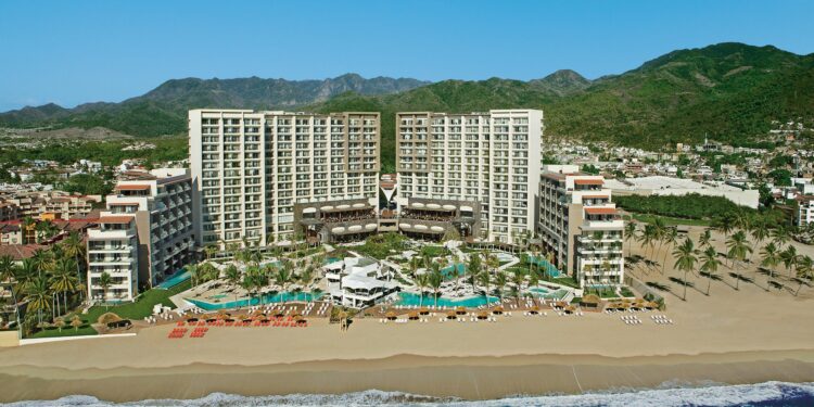 AMR™ Collection múltiples Diamond Awards de la AAA