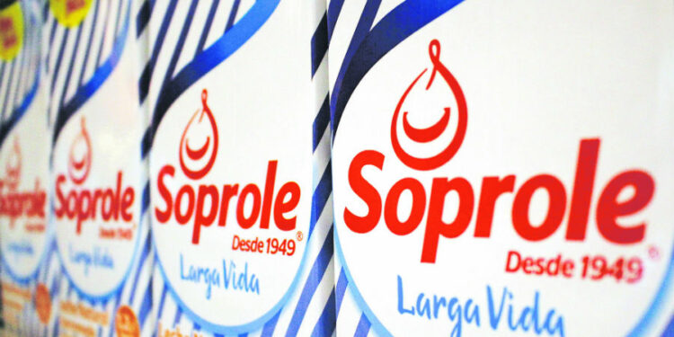 Soprole cambia de dueño: Fonterra traspasa compañía a grupo peruano Gloria Foods