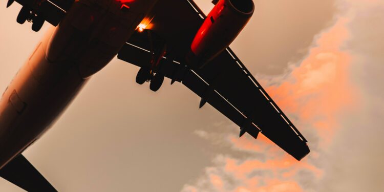 Tips para viajar barato según el TikToker Yan Stavisski