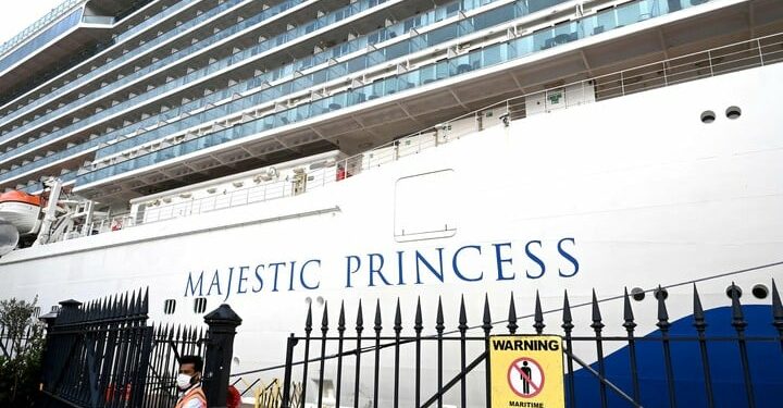 Los pacientes con virus estan aislados y cada pasajero se sometió a una prueba rápida dentro de las 24 horas posteriores a su llegada (AFP).