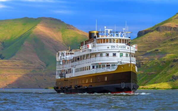 UnCruise Adventures se asocia con organización sin fines de lucro Discovery Southeast