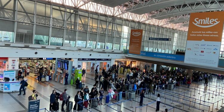 el desafío de viajar al exterior y una guía con todo lo que hay que saber antes de pagar