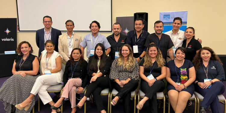 Empresas Turísticas, Asociaciones de Hoteles y el CPTQ realizaron Unidos Caravana de Promoción en Compañía de Volaris