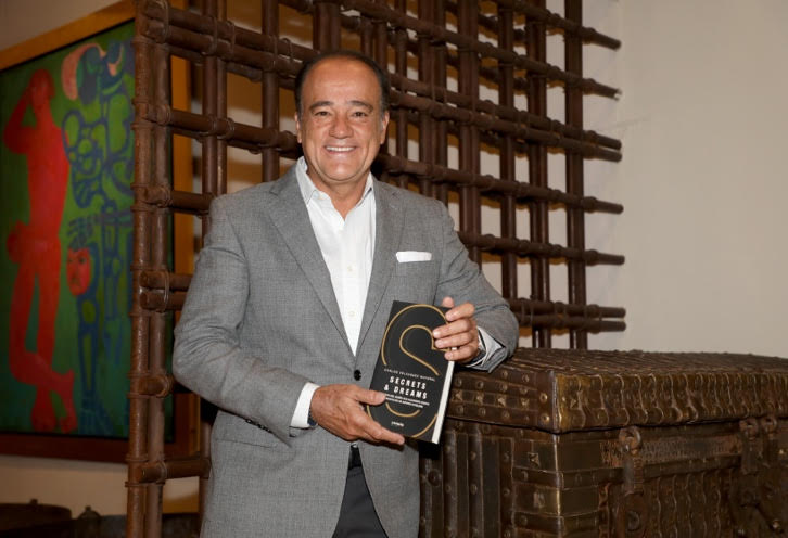 Fue presentando El Libro Secrets & Dreams, fiel testimonio sobre la trayectoria del Empresario Alejandro Zoyaza