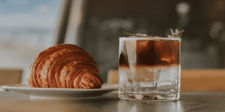 ¿Por qué no dan comida de cortesía en sus vuelos?