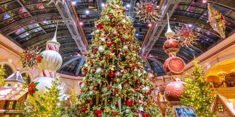 10 atracciones que iluminan la Navidad y Año Nuevo en Las Vegas