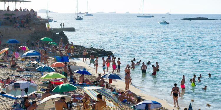 Casi el 40% de las agencias de viajes mejora ventas respecto a 2019 