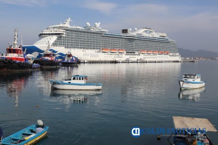 Recibe Manzanillo a crucero 'Royal Princess'3