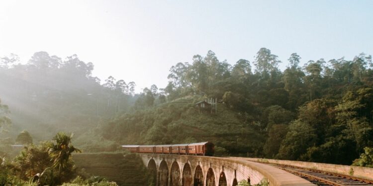 4 Pueblos Mágicos para recorrer en tren y disfrutar de sus más bellos paisajes