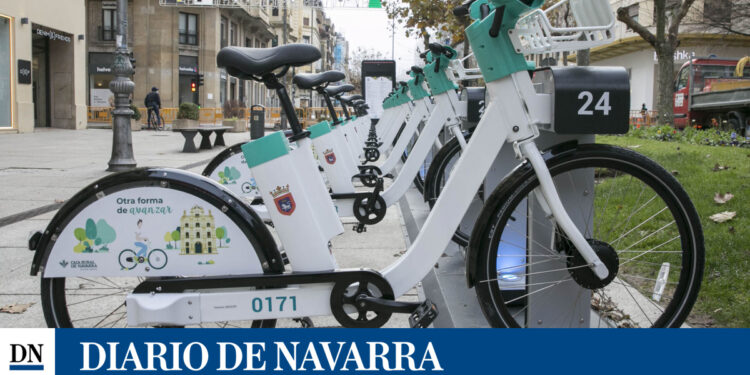 8.875 viajes en bicicleta eléctrica en Pamplona durante la semana más lluviosa