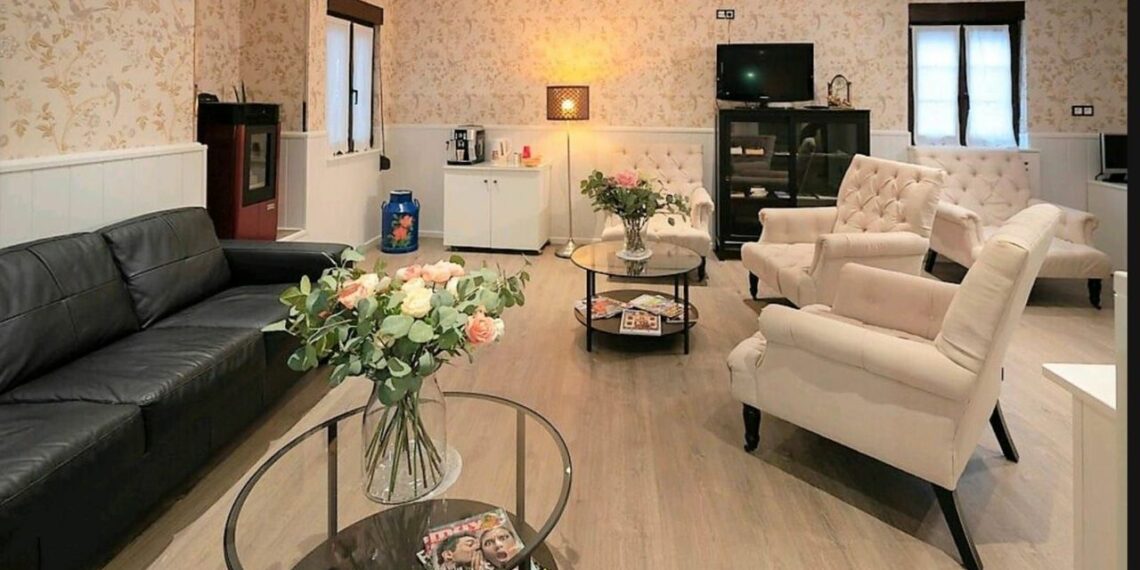A la venta cuatro hoteles en el Occidente asturiano, a un paso de la frontera con Galicia, a partir de 390.000 euros