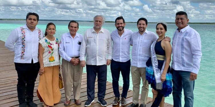 Sectur y Quintana Roo emprenden acciones para fortalecer el turismo en el Pueblo Mágico de Bacalar