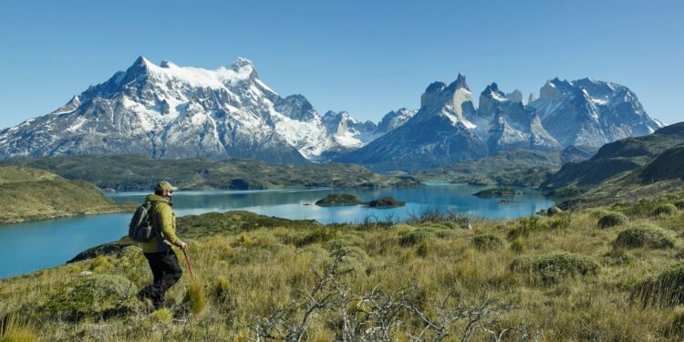 Uno de los paisajes milenarios de Torres del Paine.
