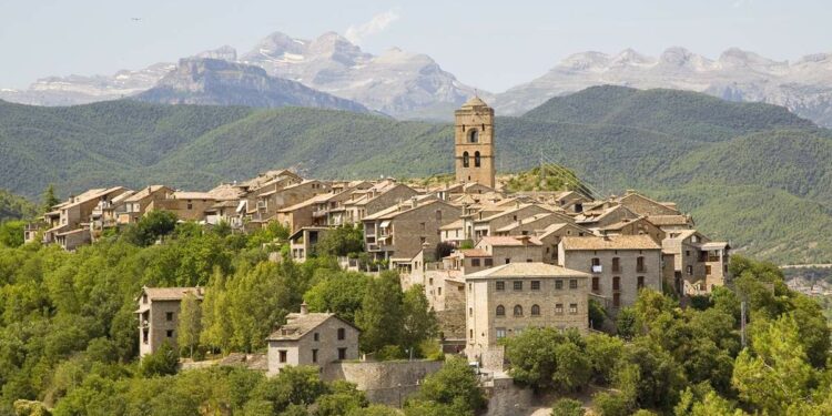 Cinco pueblos de los Pirineos para desconectar