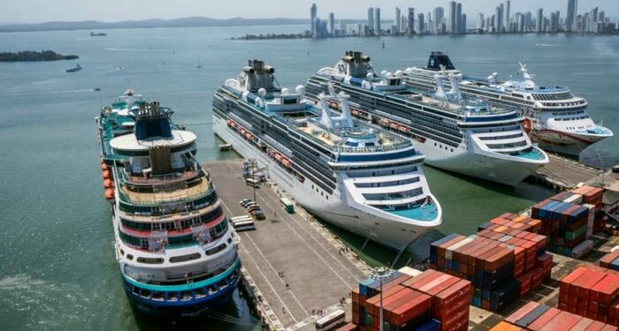 Colombia: Cuatro cruceros arriban a la bahía de Cartagena