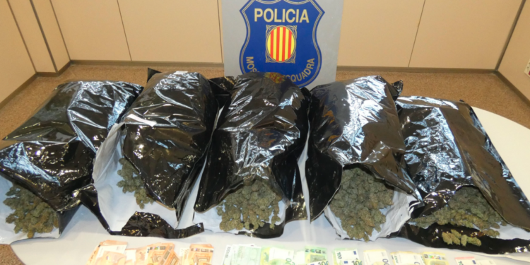 Cuatro detenidos en El Vendrell por droga en dos operaciones diferentes