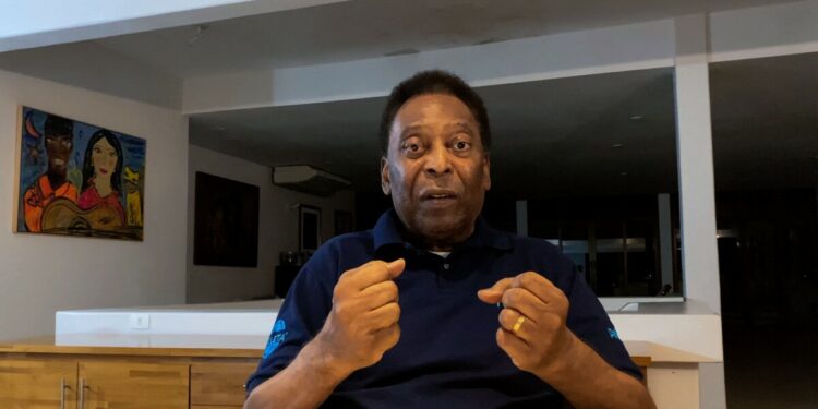 Desde un reconocido hotel en Qatar le dan palabras de aliento a Pelé: "Mejórate pronto"