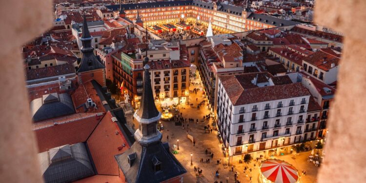 Vista del centro de Madrid en Navidad.