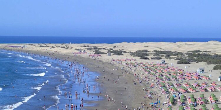 Playa del Inglés, zona turística al sur de Gran Canaria. / Atlántico Hoy