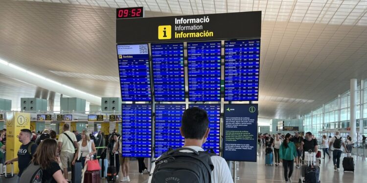 El Prat escala posiciones en el ranking de aeropuertos del mundo, Europa y España