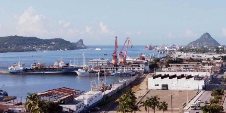 El Puerto de Mazatlán este año cierra con un promedio de 150 cruceros