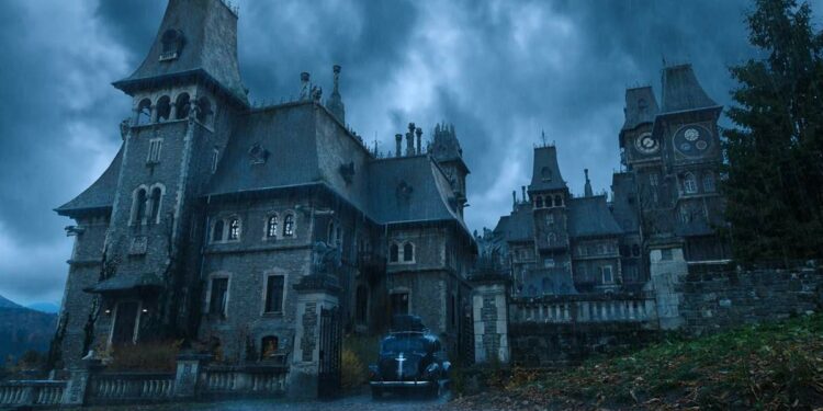 El castillo de 'Miércoles' se esconde en el corazón de Rumanía