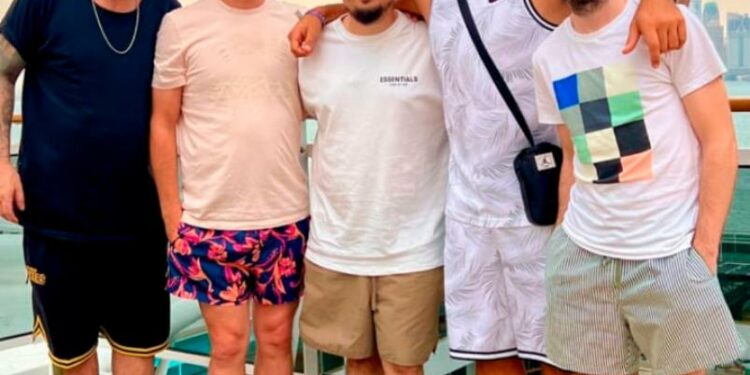 El imponente crucero al que Wanchope Ábila invitó a un grupo de streamers en Qatar