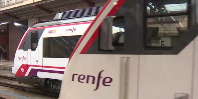 El motivo que lleva a Renfe a modificar el abono gratuito de media distancia