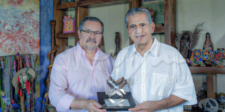 Empresa Turística reconoce trayectoria de Miguel Quintana Pali en el turismo