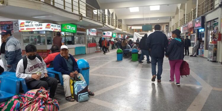 En Cusco reinician viajes hacia Lima por la carretera de Abancay lrsd | Sociedad