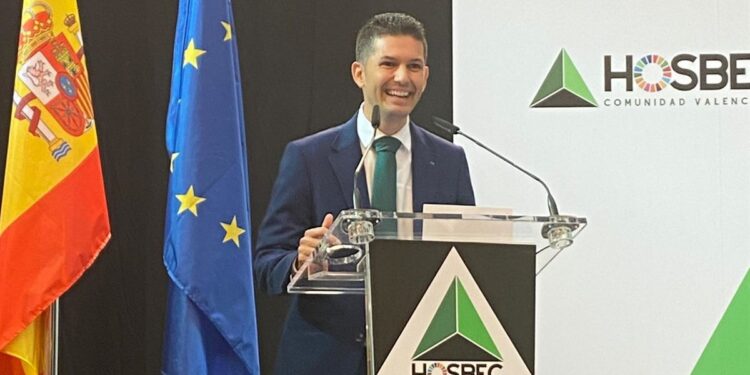 Fede Fuster, nuevo presidente de Hosbec, aboga por la integración territorial y por derogar la tasa turística