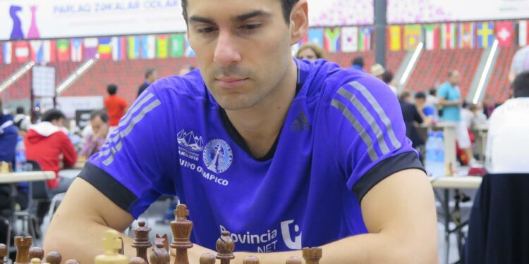 Fernando Peralta, en acción