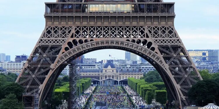 París
