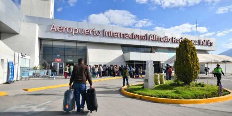 Francia pide a sus ciudadanos que no hagan turismo en Perú y eviten viajes | Dina Boluarte | MUNDO