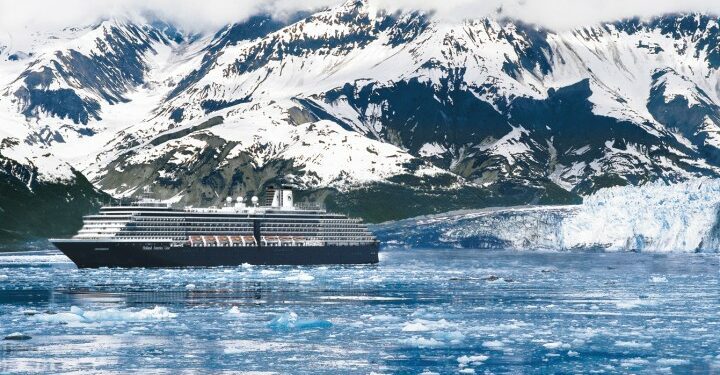 Hoy podrían arribar a Punta Arenas dos cruceros con casi tres mil pasajeros