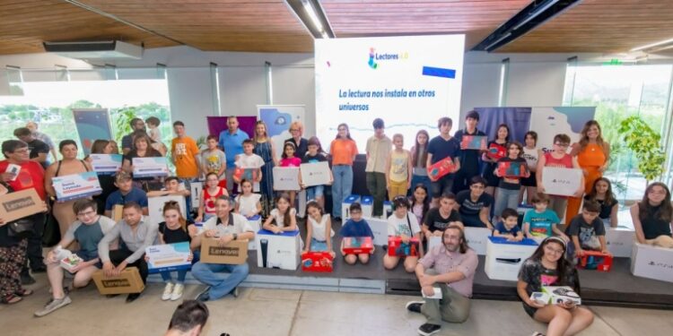 Jóvenes lectores ganaron varios premios y viajes a Villa de Merlo | InfoMerlo.com