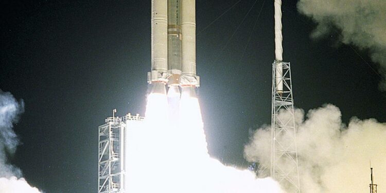 Lanzamiento de Cassini-Huygens