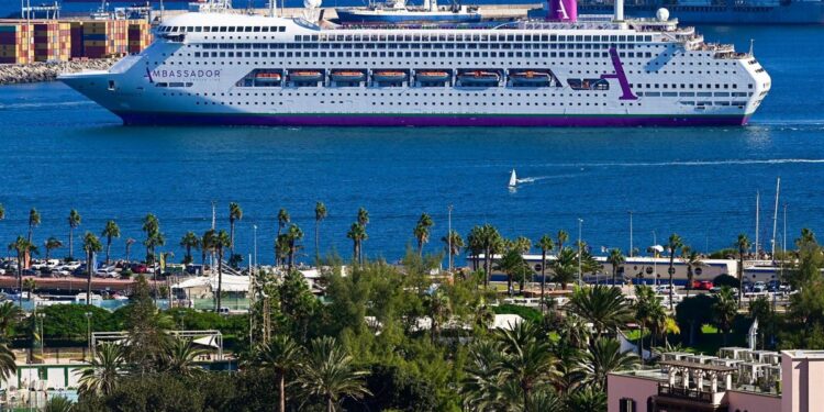 La temporada de cruceros continuará en Las Palmas de Gran Canaria con la escala de grandes buques durante las navidades