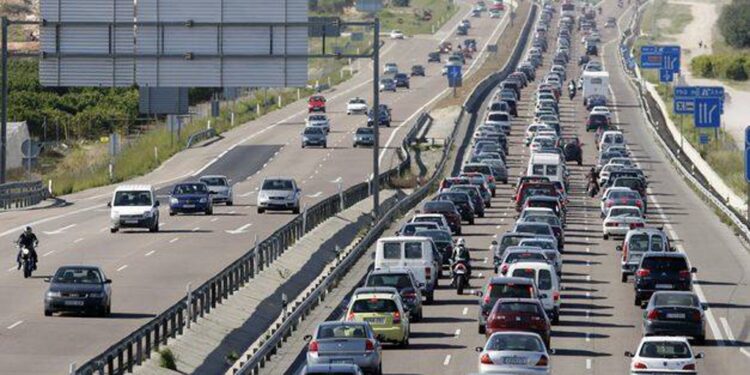 Las carreteras de la región registrarán más de tres millones de viajes por la Navidad