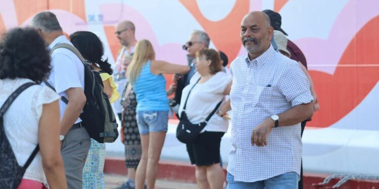 Llega séptimo crucero de la temporada a Acapulco